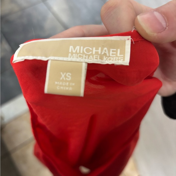 Michael Kors Vibrant Red Blouse‎ - Picture 3 of 3